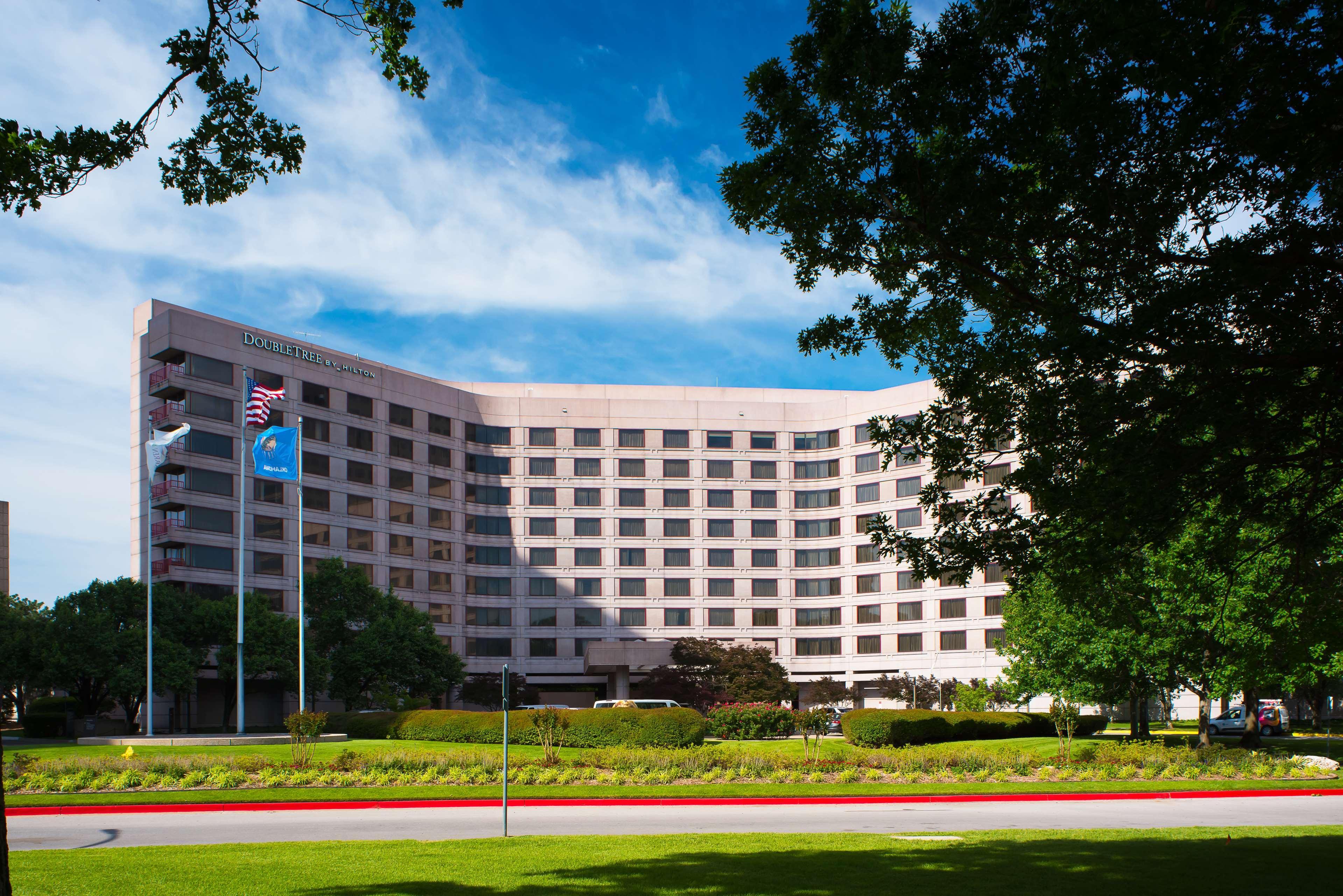 Doubletree By Hilton Tulsa At Warren Place Exteriér fotografie
