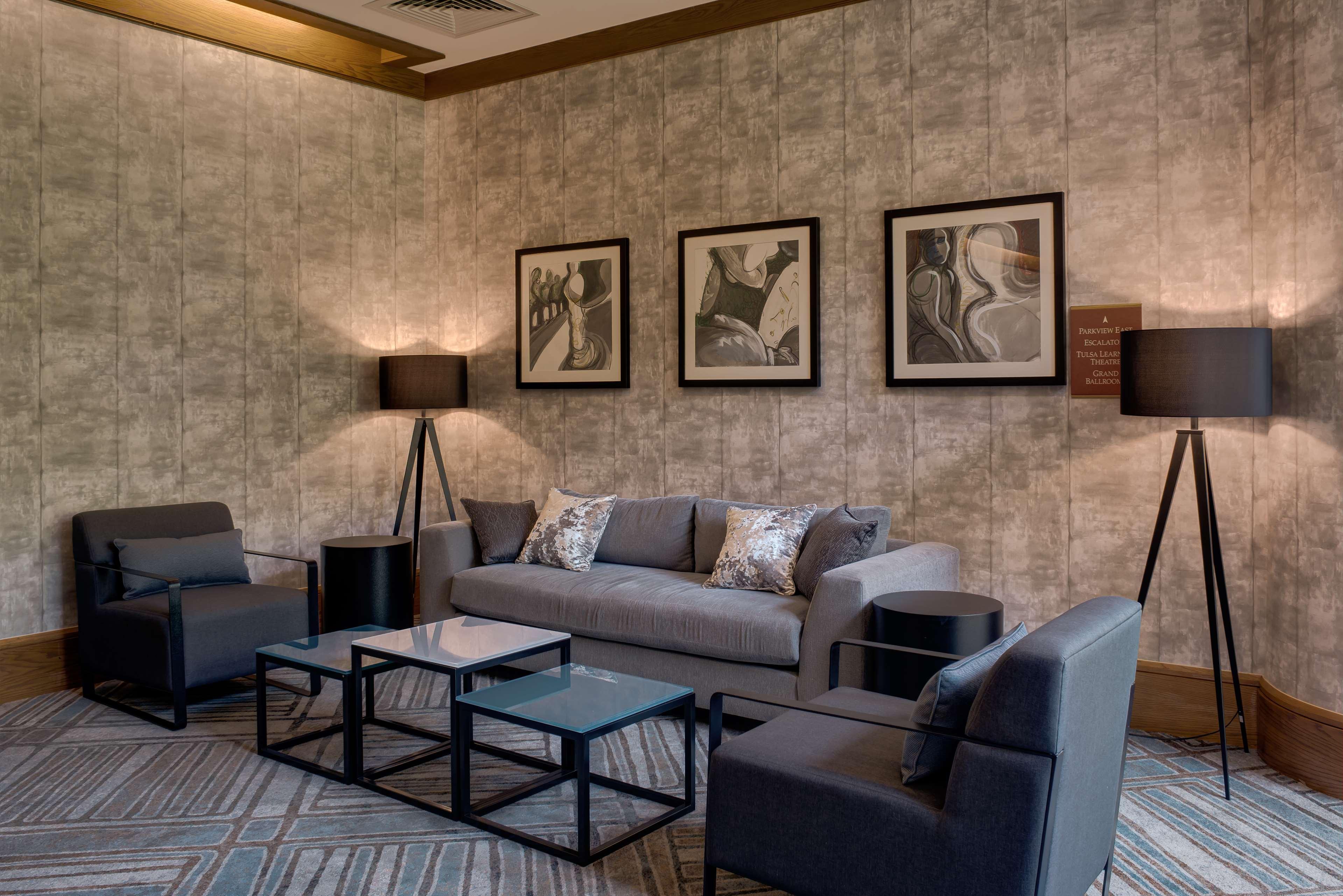 Doubletree By Hilton Tulsa At Warren Place Exteriér fotografie