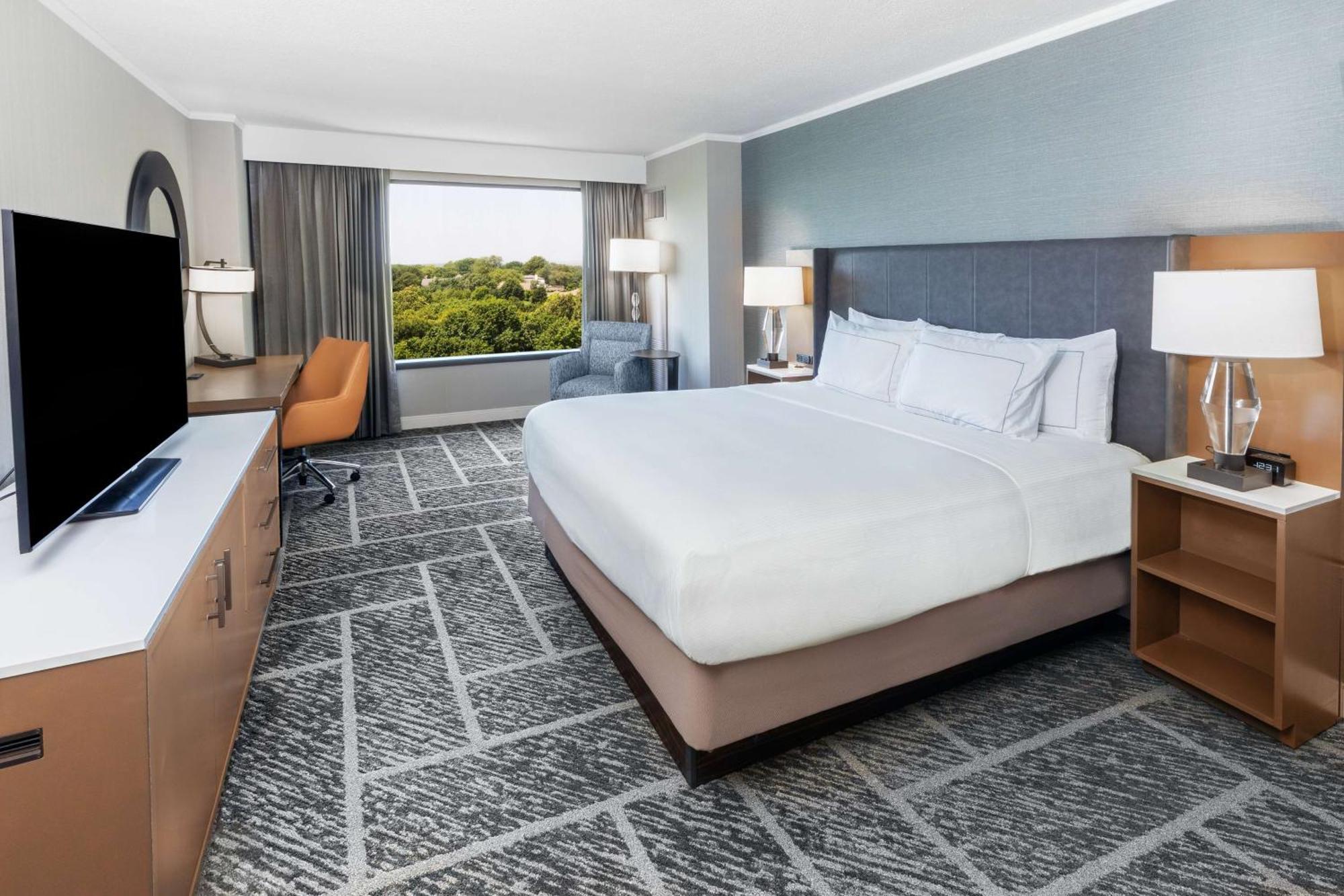 Doubletree By Hilton Tulsa At Warren Place Exteriér fotografie